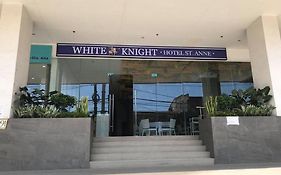 White Knight Motel Reviews